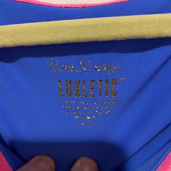 Girls Lilly Pulitzer swim Rashguard - Picture 2 of 9